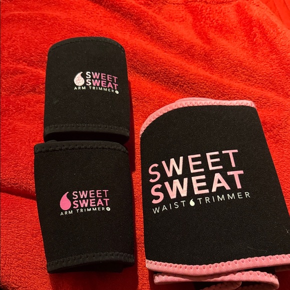 Sweet Sweat Black and Pink Waist and Arm Trimmer Set - Picture 1 of 1